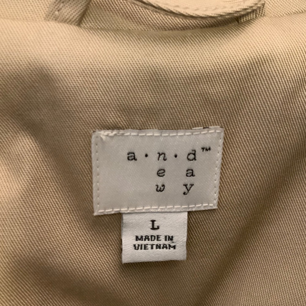 a New Day Tan Lightweight Tie Waist Short Trench Coat Jacket Size Large GC - Picture 2 of 8